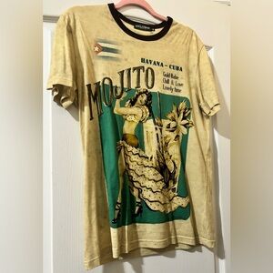 Authentic Dolce & Gabbana Beige “Mojito” Graphic T-Shirt | Designer Size 48 |